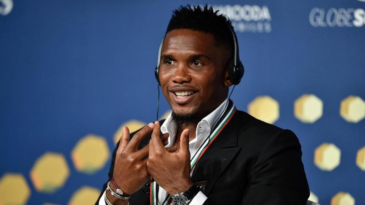 Eto'o apoyará a la selección de Camerún en la final de la Copa África