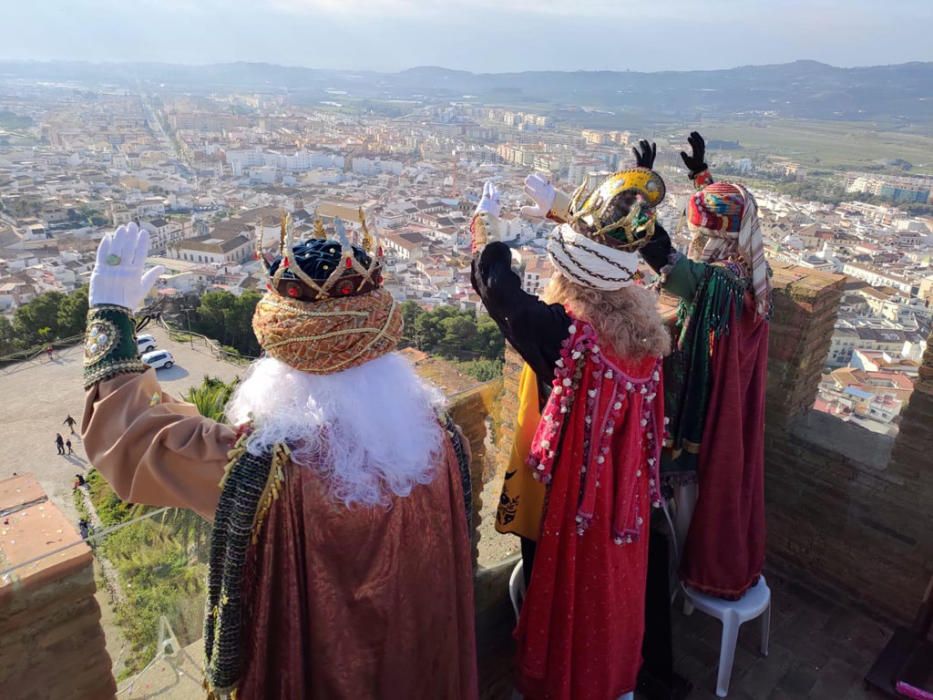 Los Reyes Magos recorren el litoral malagueño