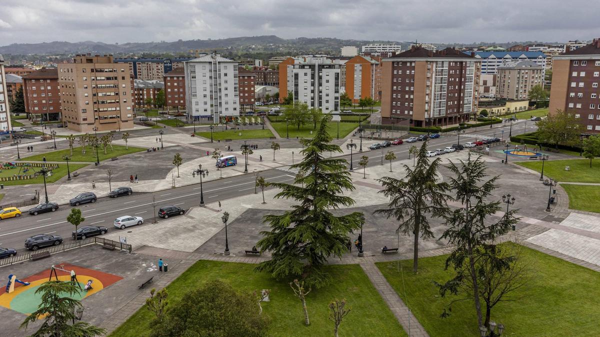 Vista aérea de la plaza del Conceyín, en La Corredoria.