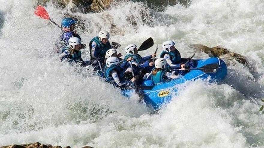 El turismo fluvial se estrena en el máximo órgano de la CHE