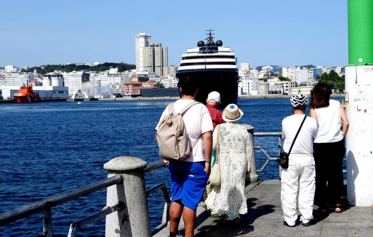 El «Evrima», en A Coruña