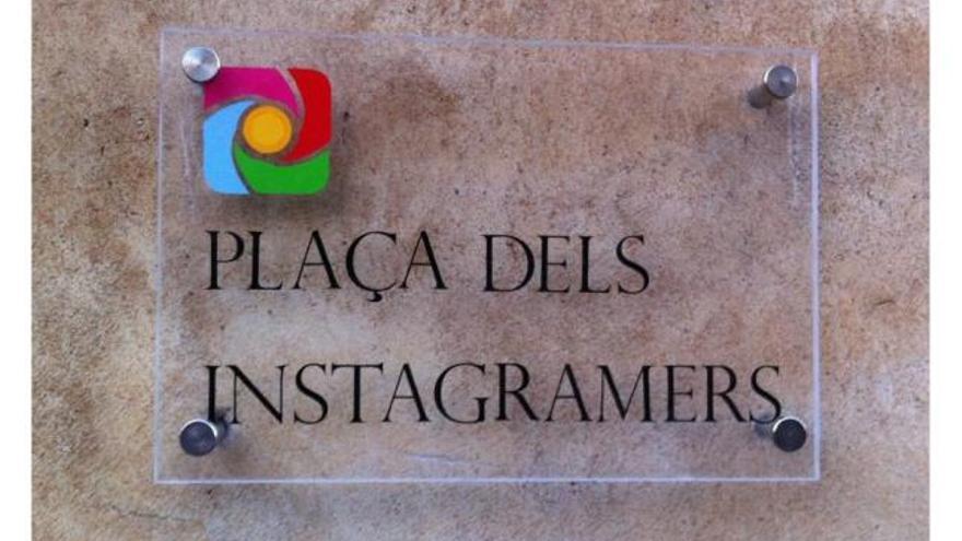 L&#039;Escala disposa de la primera plaça dedicada a Instagram