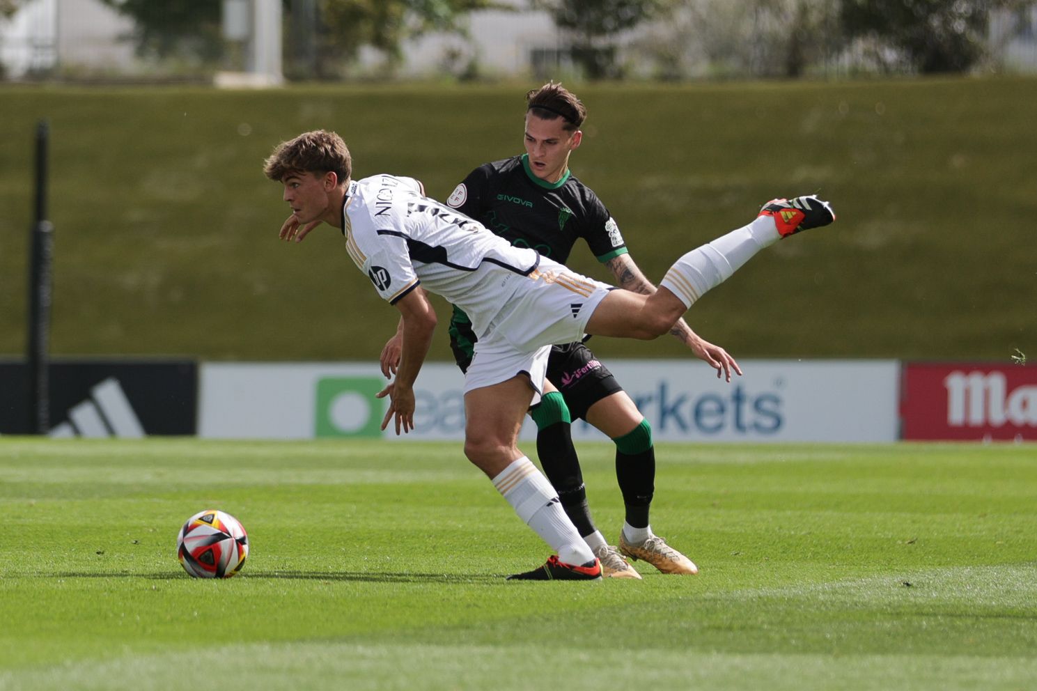 Real Madrid Castilla-Córdoba CF: las imágenes del partido en el Alfredo Di Stéfano