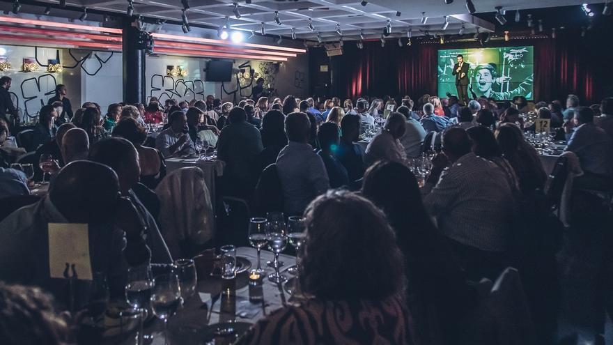 Cirsa Valencia amplía su propuesta cultural con nuevos shows y tributos, apoyando el talento local valenciano