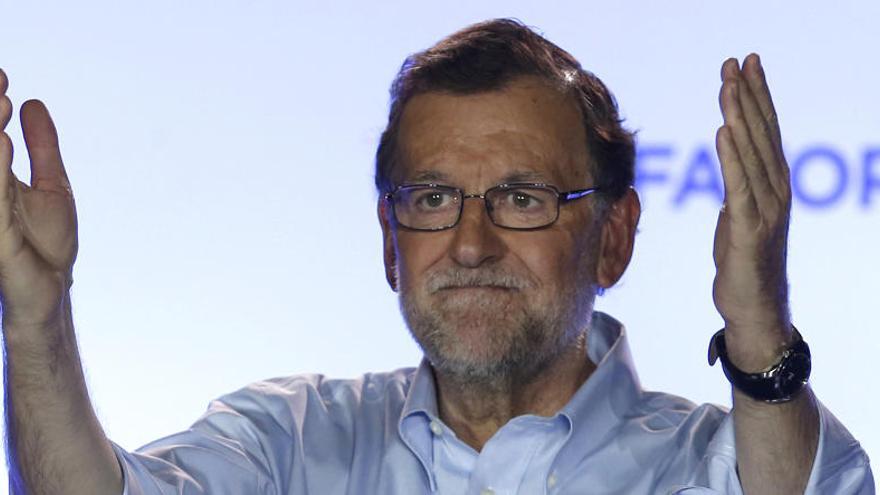 Rajoy reivindica el seu «dret a governar» i afirma que el PP «es mereix un respecte»