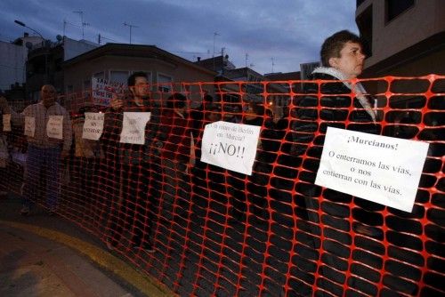 Manifestacion a favor del soterramiento del AVE en Murcia