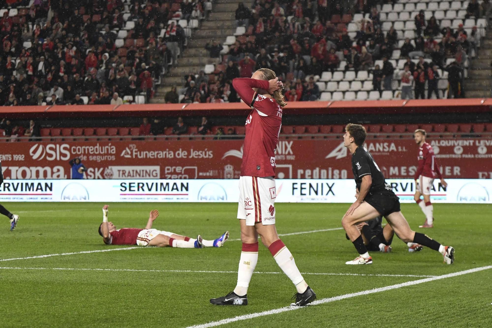 Todas las imágenes del Real Murcia - Algeciras