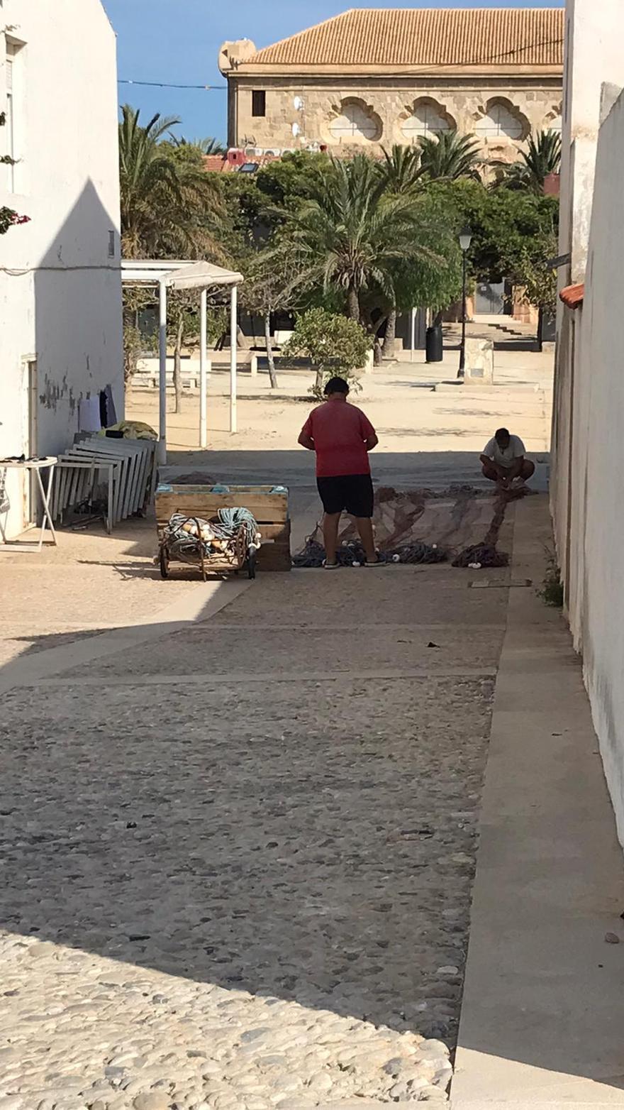 Un paseo por Tabarca, la esencia del Mediterráneo en frasco pequeño