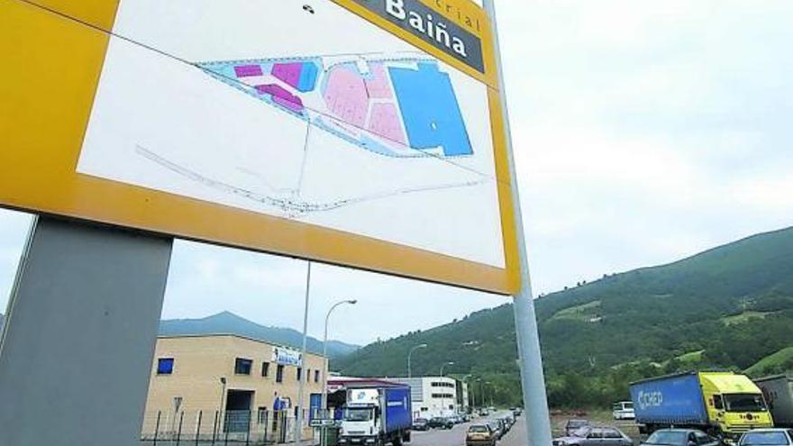 La entrada al polígono industrial de Baíña, en el concejo de Mieres.