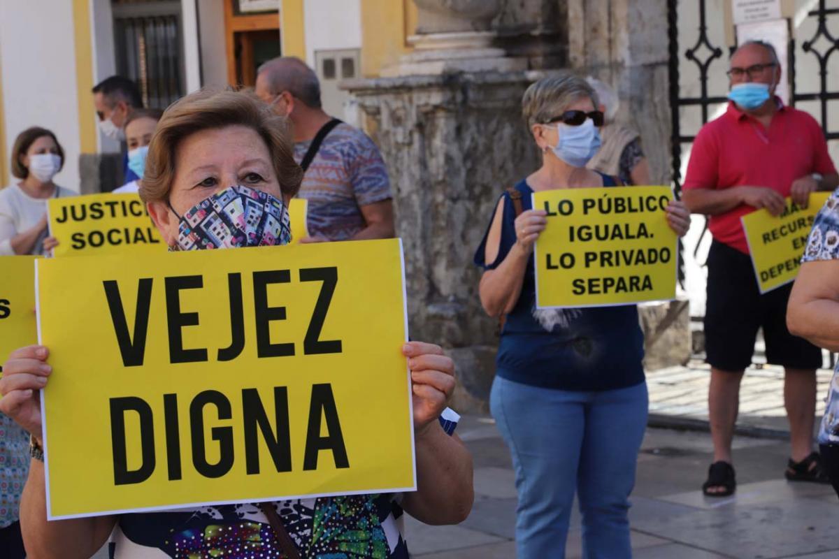 Los mayores reclaman un sistema público que garantice "una vejez digna"