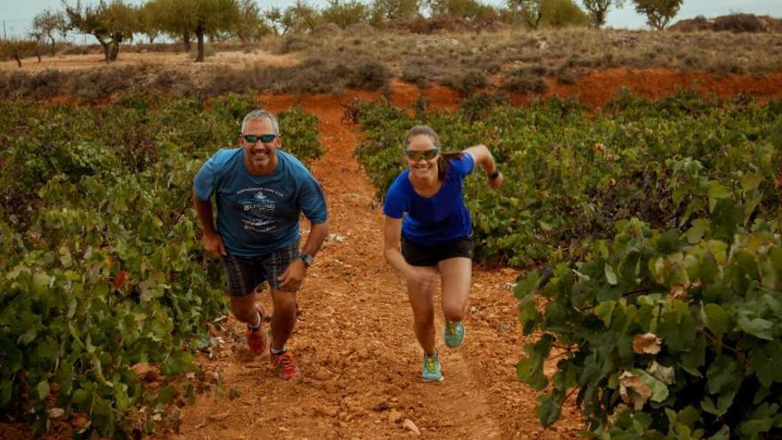 Una productora rueda un documental sobre el vino de Utiel-Requena para EE UU