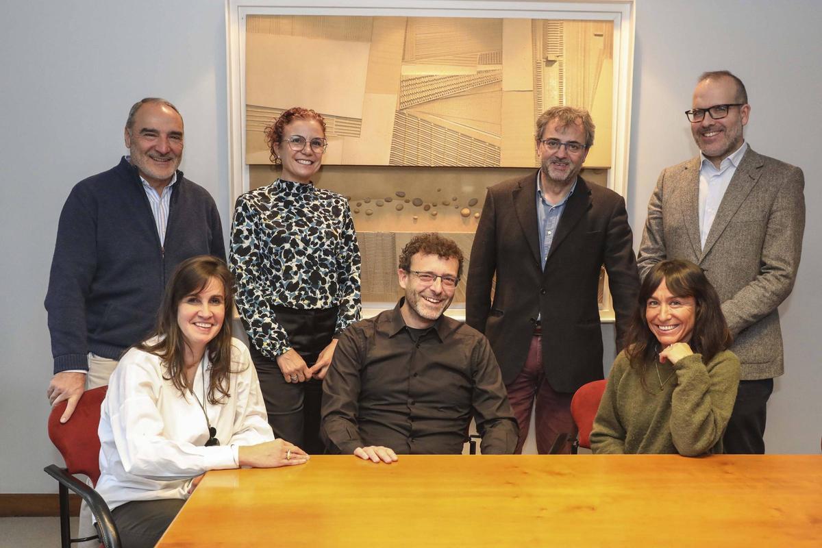 Jaime Vila, Sara López, Veri Santiago, Nacho Ruiz, Alberto García, Ana Castaño y Esteban Abarquero.