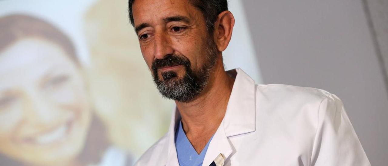 El doctor Pedro Cavadas, en Manises el año pasado.
