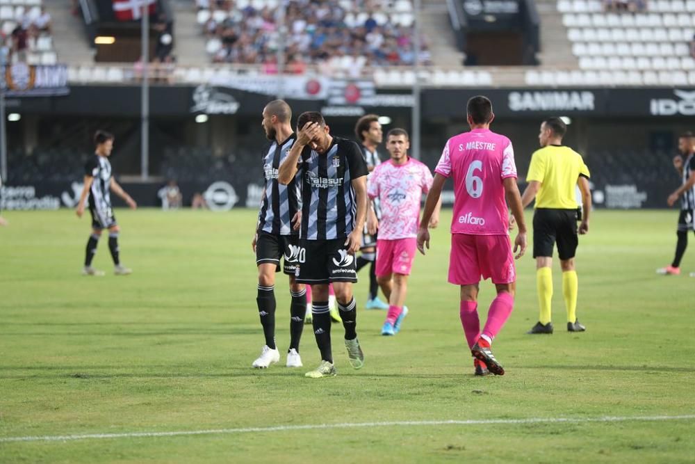 El FC Cartagena da por bueno el empate