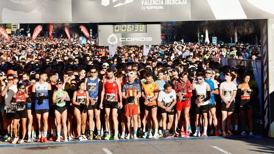 Salida de la Ibercaja 10k de València 2026