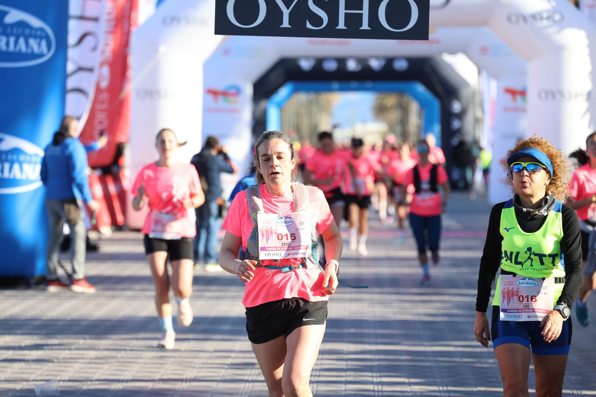 Carrera de la Mujer 2025: Las mejores imágenes del evento