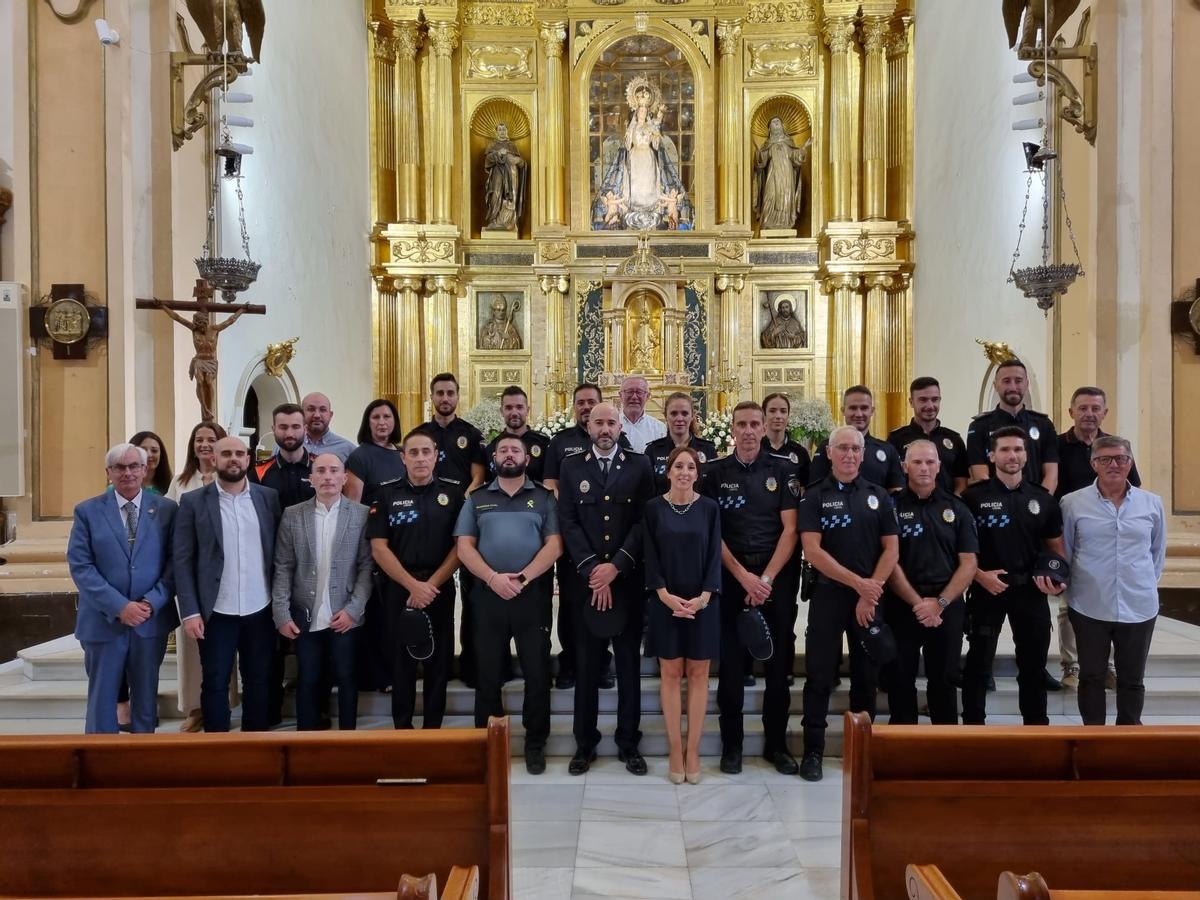 En la Iglesia con la patrona la Virgen del Rosario