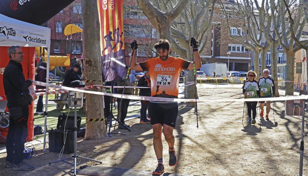 Súria concentra l’activitat de marxa nòrdica amb l’inici del calendari oficial català | AJ. SÚRIA