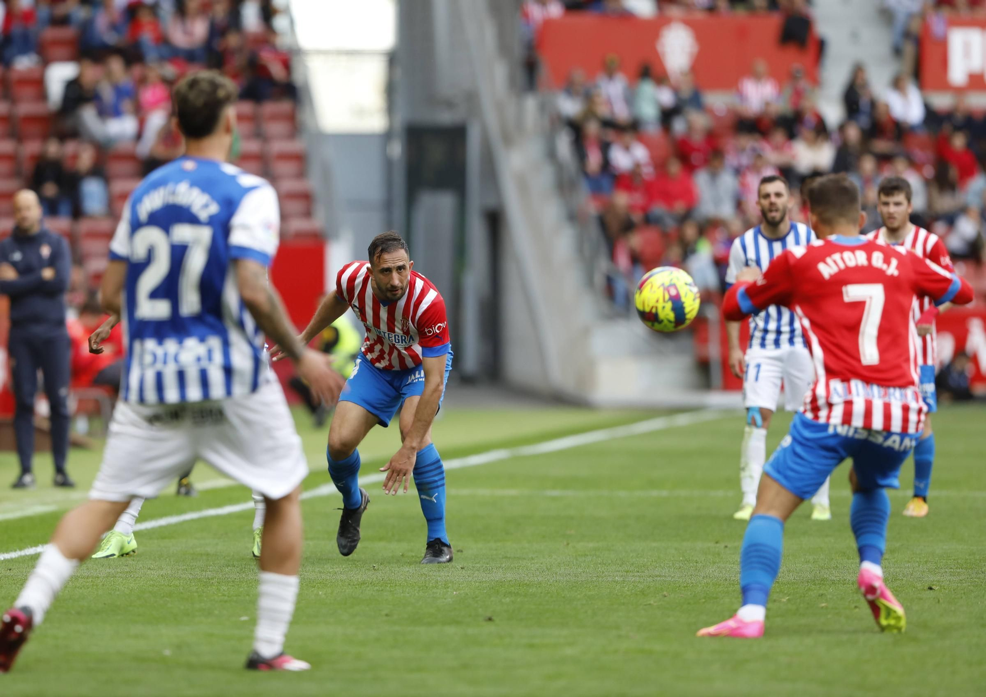 Así fue el encuentro entre el Sporting y el Alavés