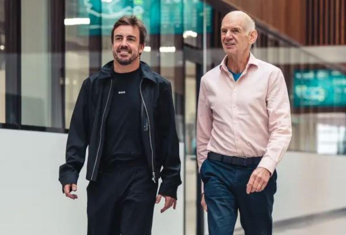 Fernando Alonso y Adrian Newey