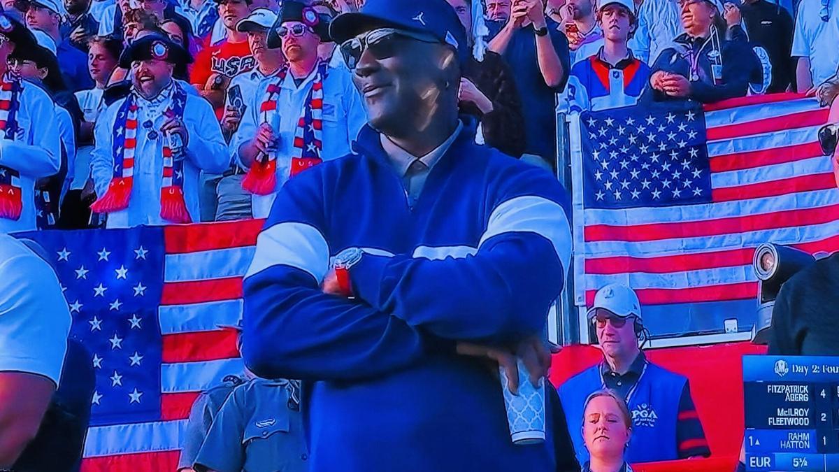 Michael Jordan está disfrutando de la Ryder como cualquier aficionado más