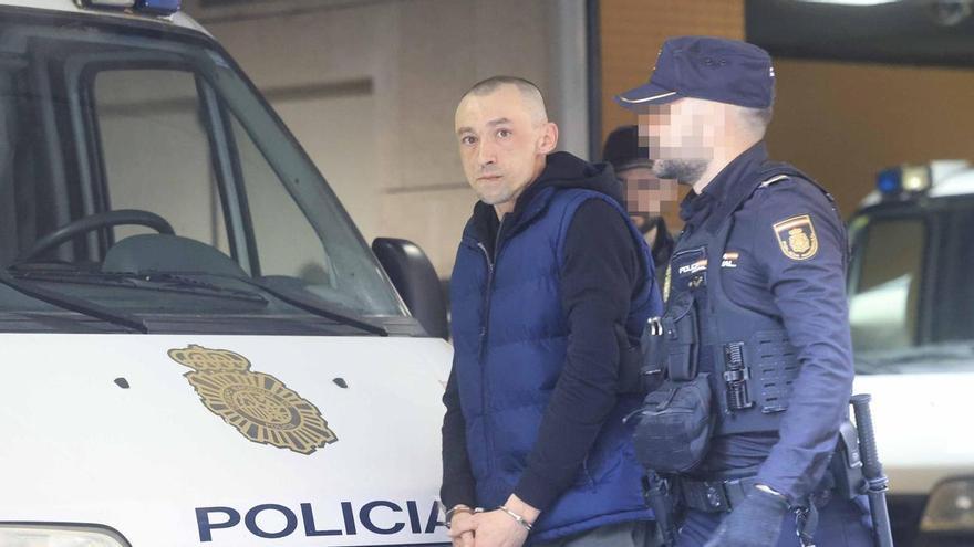 a a un supuesto espía ruso acusado de vigilar envíos de drones a Ucrania