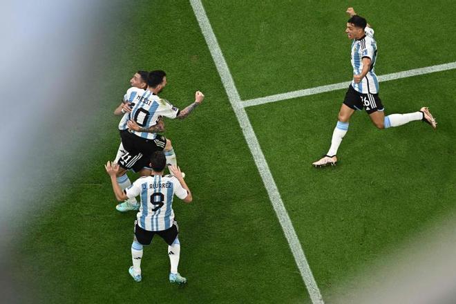 El gol de Messi ante México en el Mundial y la celebración de Argentina