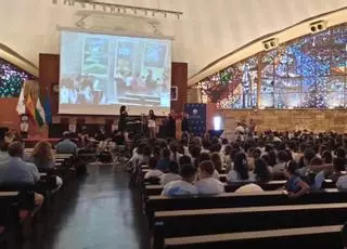 El auditorio de Rabanales acoge una convivencia musical
