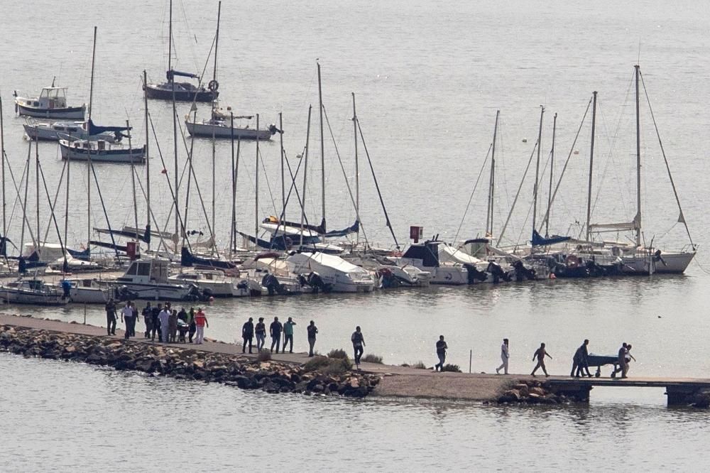 S'estavella una avioneta de l'Exèrcit al Mar Menor