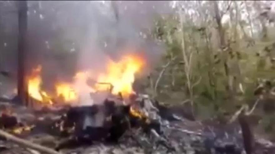 Doce muertos al estrellarse una avioneta en Costa Rica