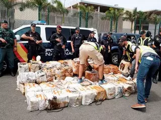 El "Titan III" atracó en Vigo antes de recoger la cocaína: "El médico ya vino del congreso"