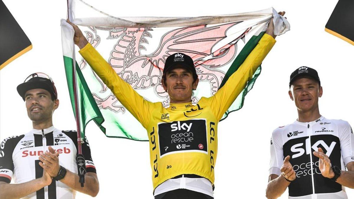 Geraint Thomas, ganador del Tour de Francia, celebrando un triunfo