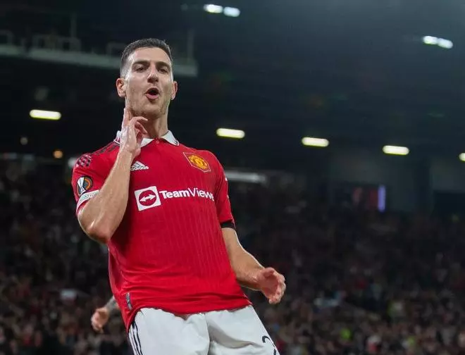 El Madrid apunta a Dalot
