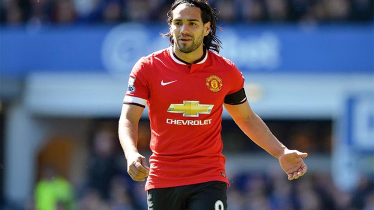 El Manchester United hizo oficial la marcha de Falcao