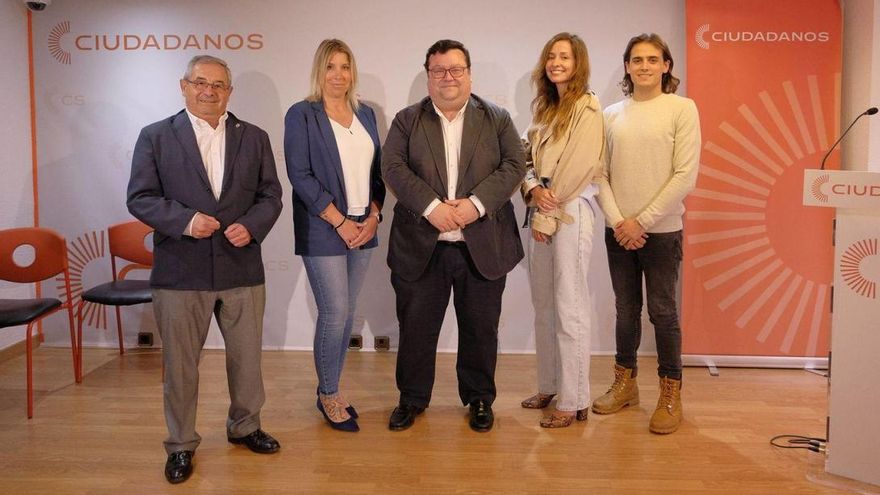 Luis Pacho destaca la &quot;inequívoca vocación de servicio&quot; de la lista electoral de Ciudadanos