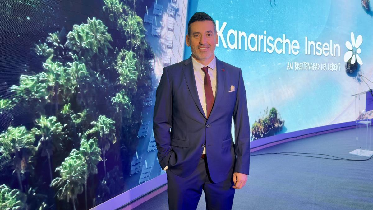 Alejandro Marichal en el stand de Canarias en ITB Berlin