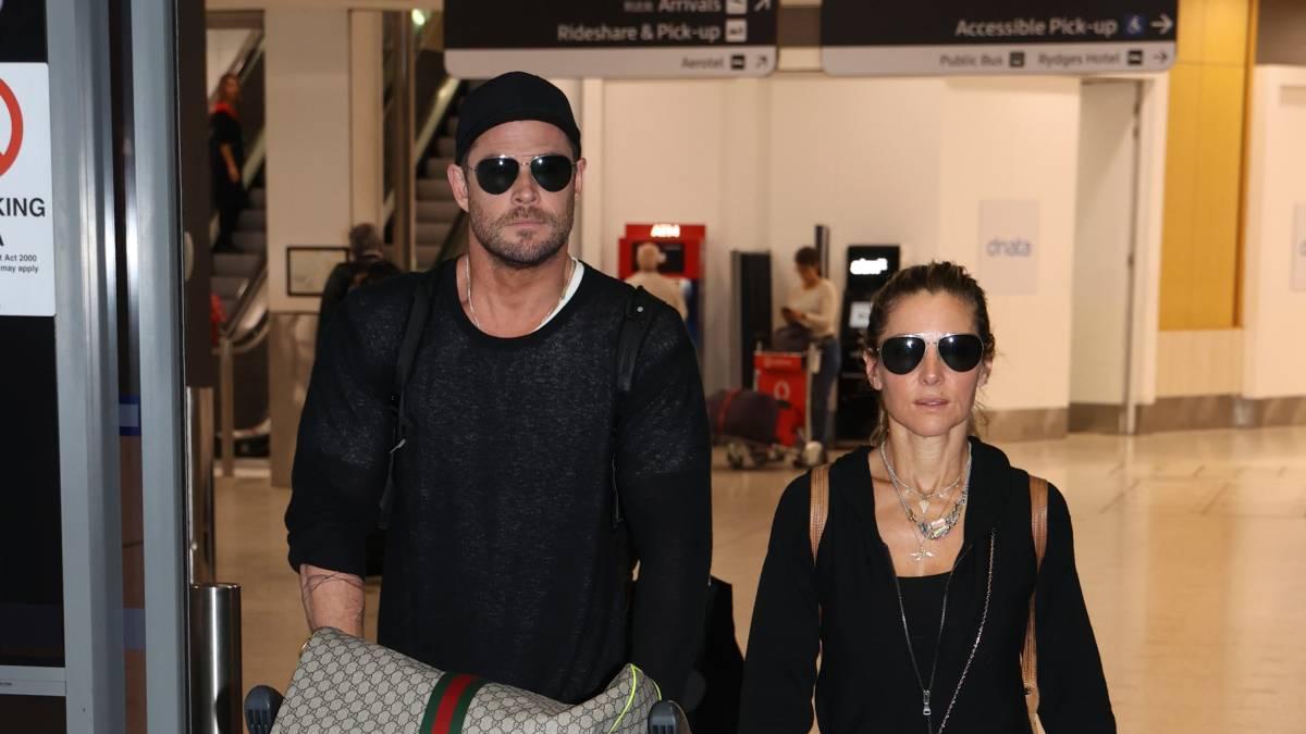 Chris Hemsworths y Elsa Pataky a su llegada a Australia tras los Oscar