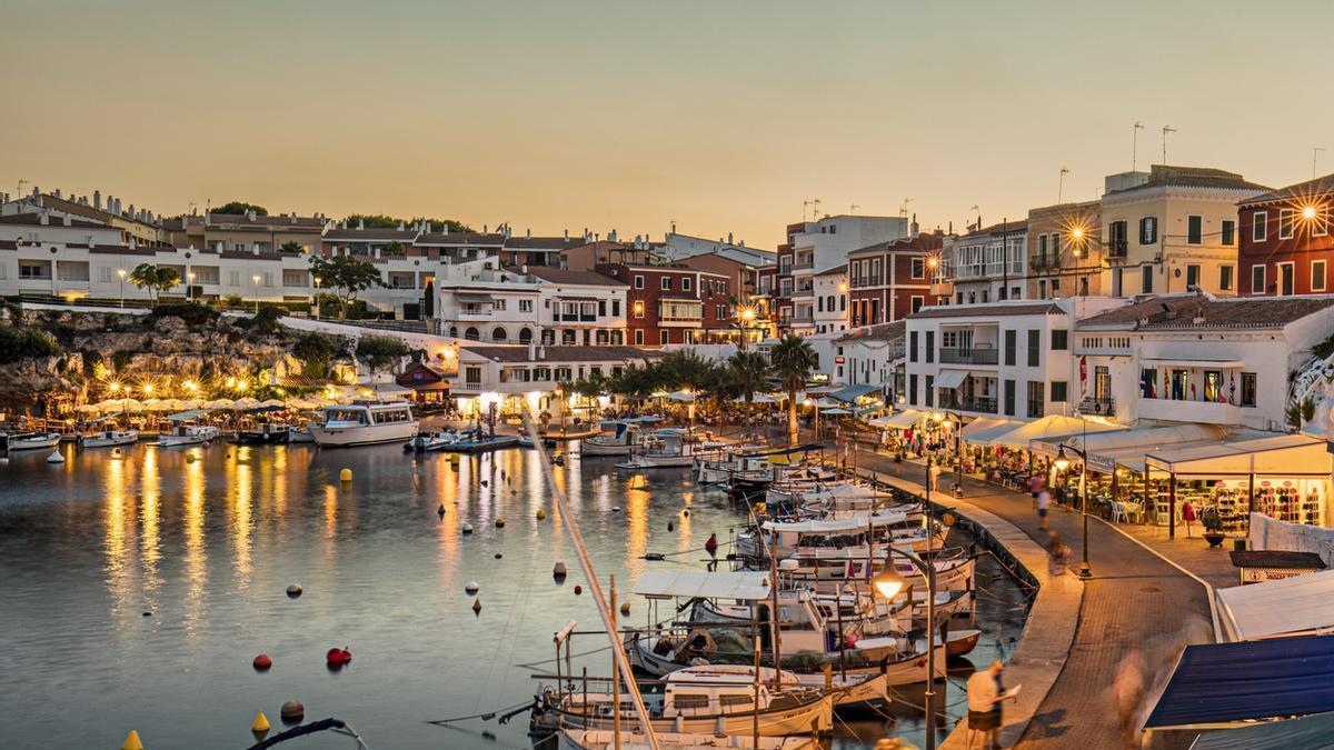 En Menorca se esconde uno de los Sant Joans más impresionantes del mundo