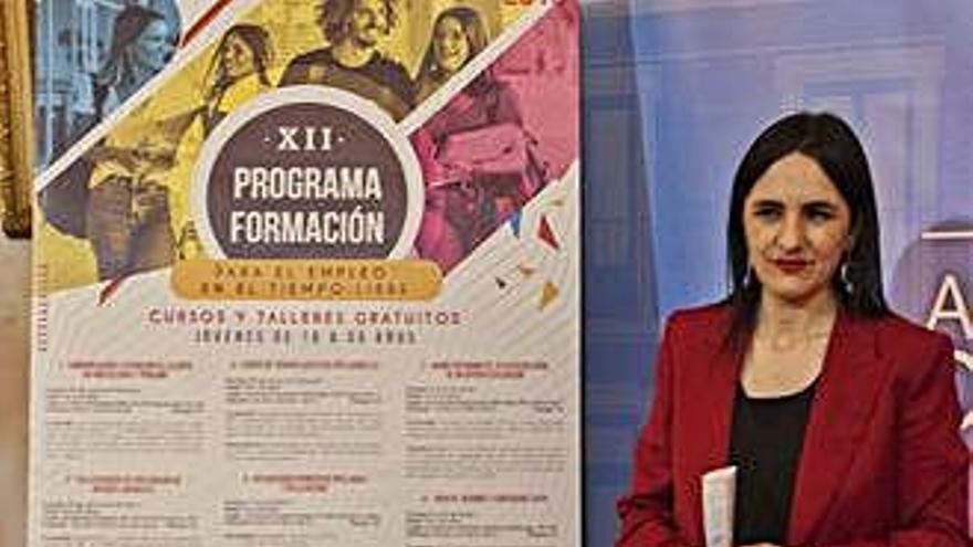 Soraya Merino presenta el nuevo programa formativo.