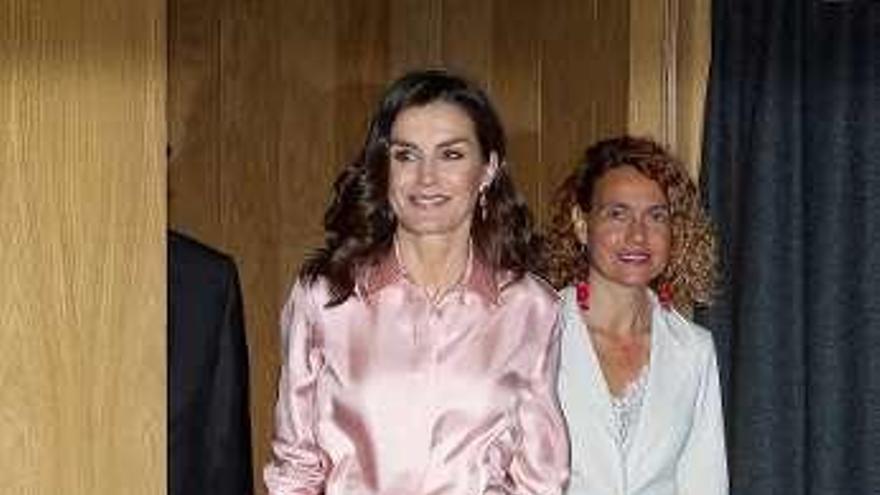 Doña Letizia y Batet. // Efe