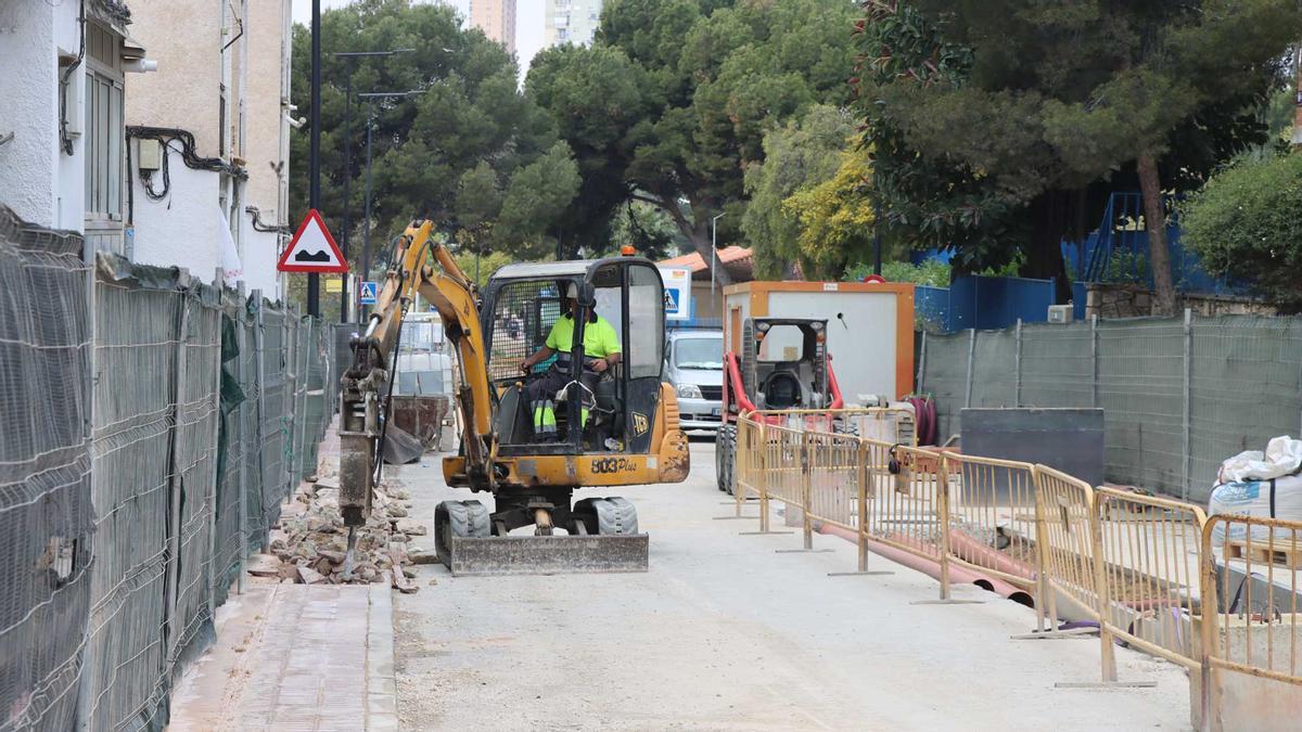 Los trabajos en la calle Capitán Cortés marchan a buen ritmo