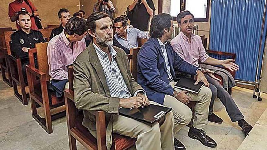 Los seis hermanos, en el juicio celebrado en 2017 en Palma.