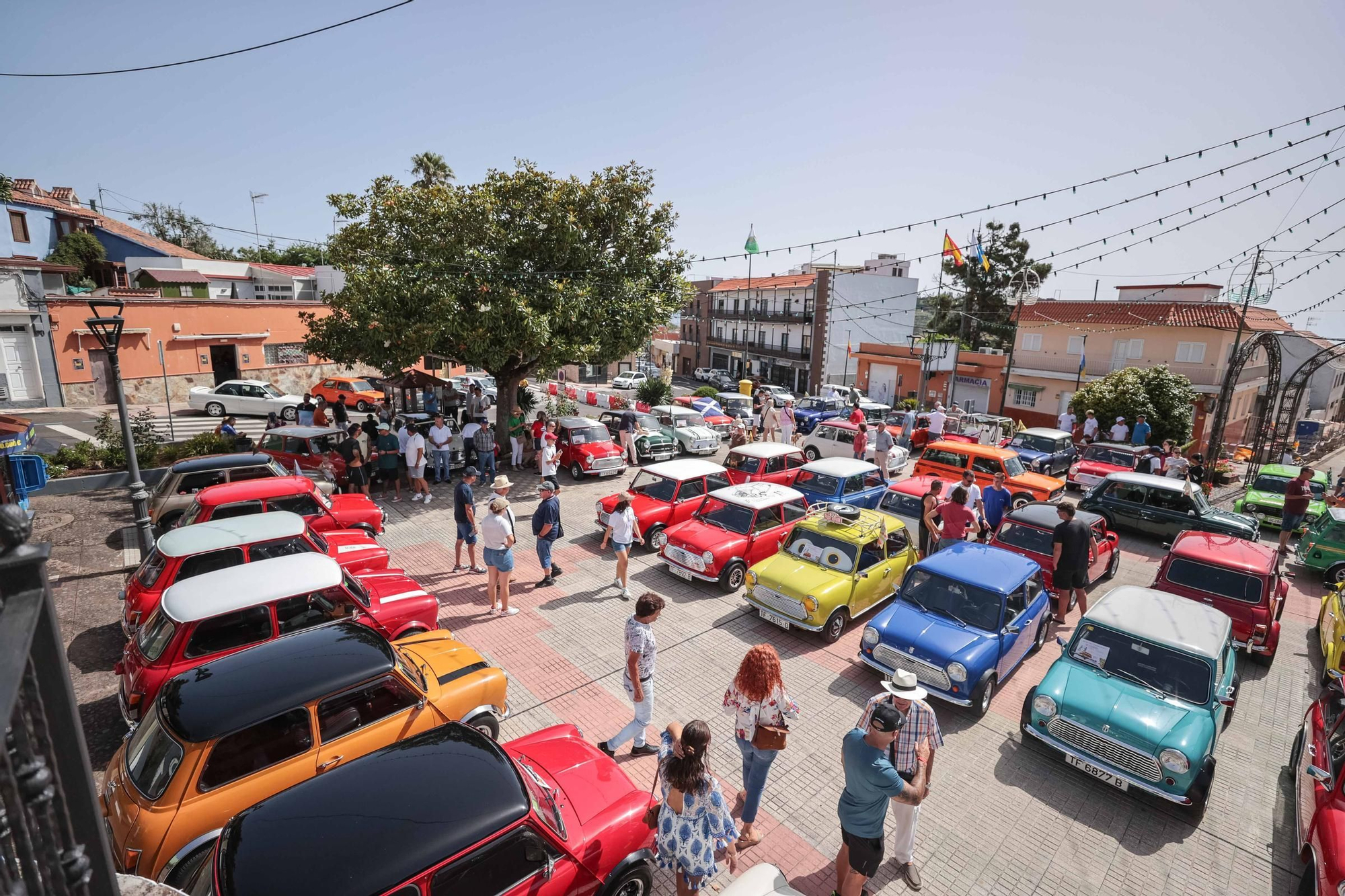 Exposición de minis en La Esperanza