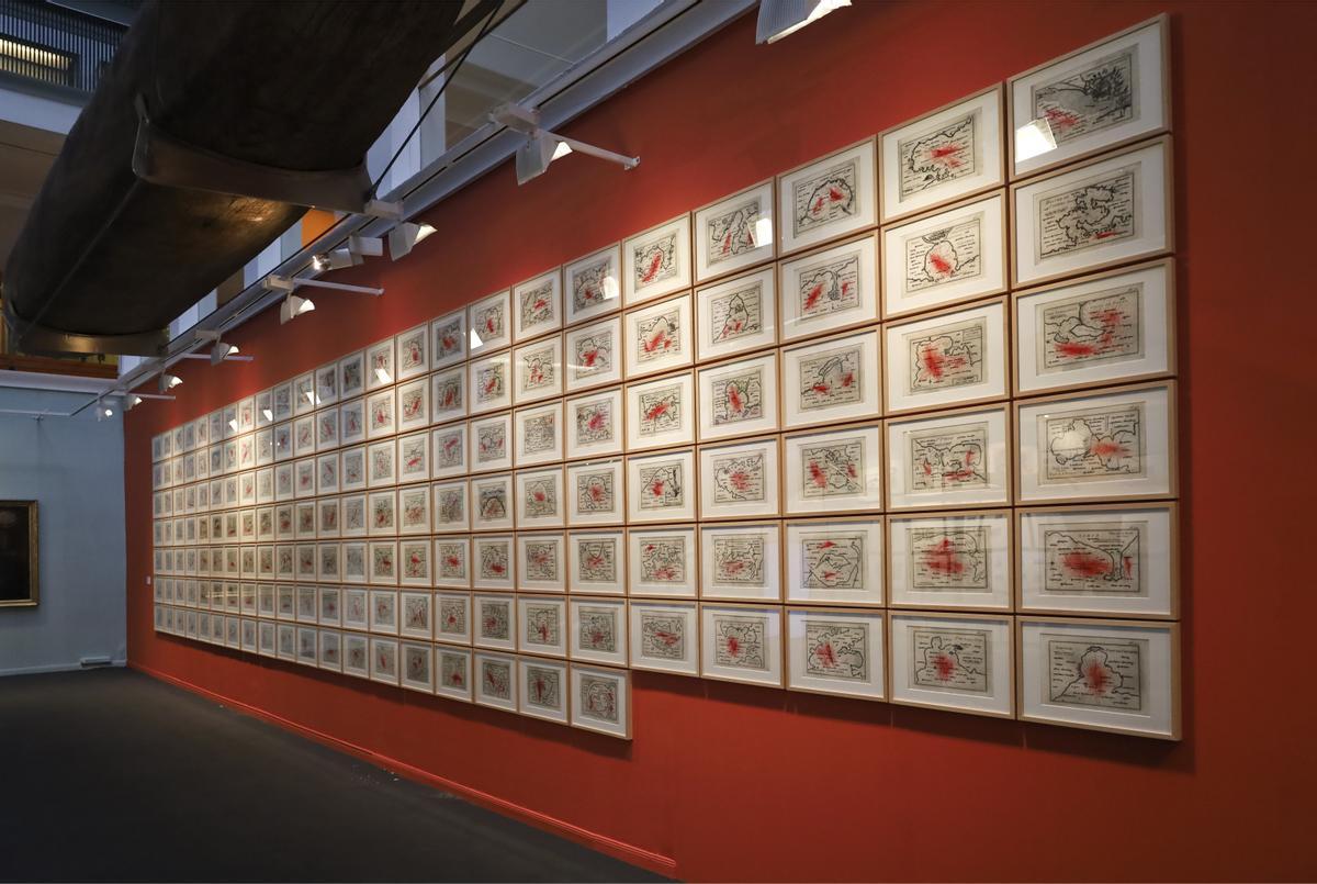 Imagen de algunas piezas de la exposición &quot;Patente de corso&quot; en el Museo de Antropología de Madrid