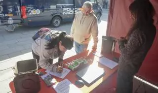 Cambados arranca la campaña para animar la baja inscripción en el uso del contenedor marrón