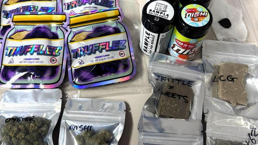 Two Arrested in Granadilla de Abona Police Operation