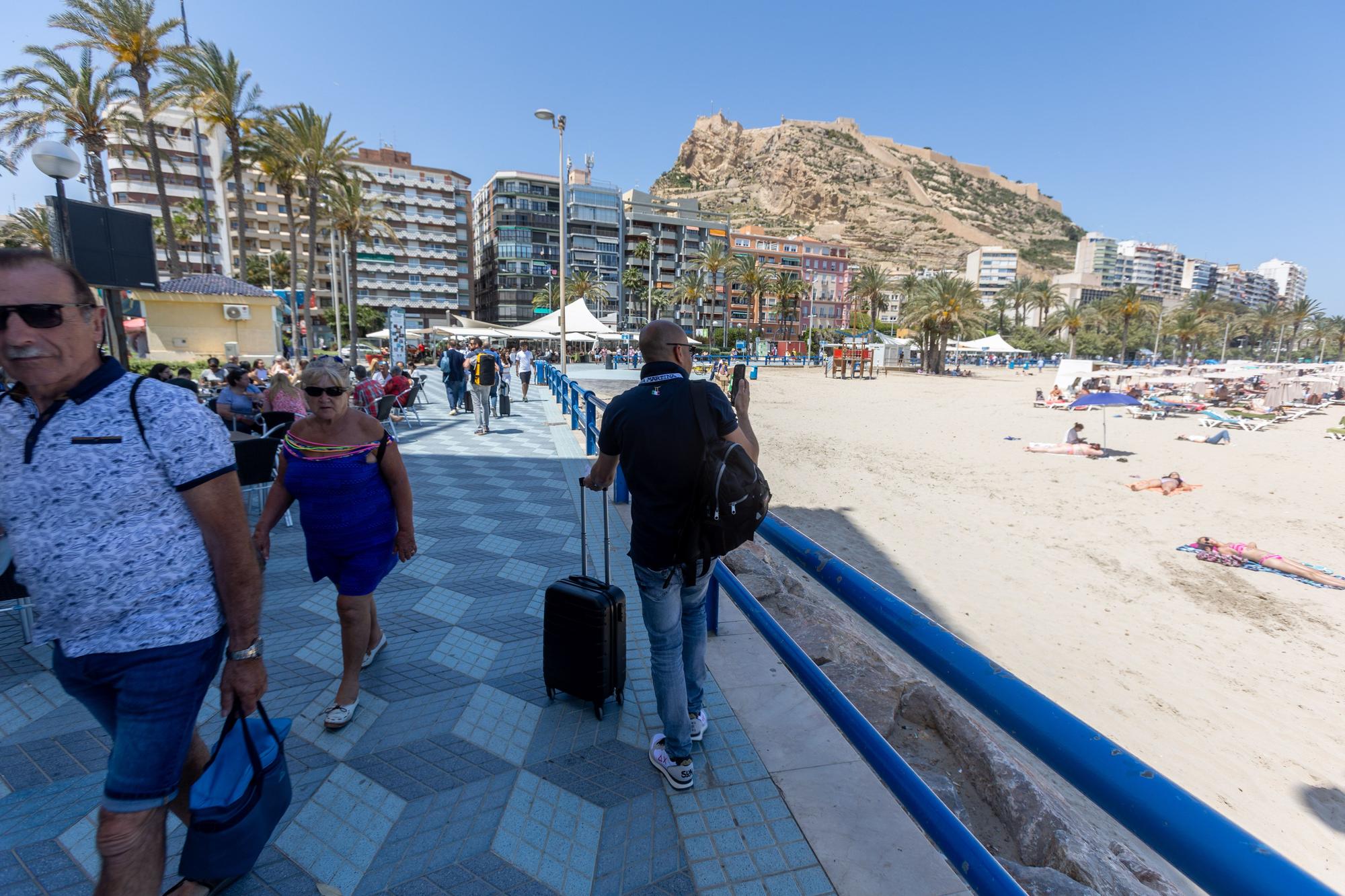 Las Playas de Alicante ya están preparadas para recibir a los turistas