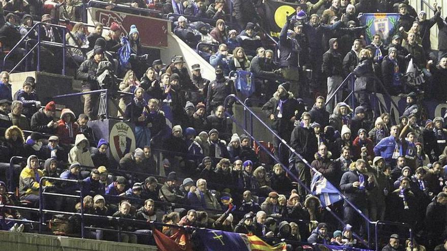 Los seguidores azules desplazados a Pamplona.