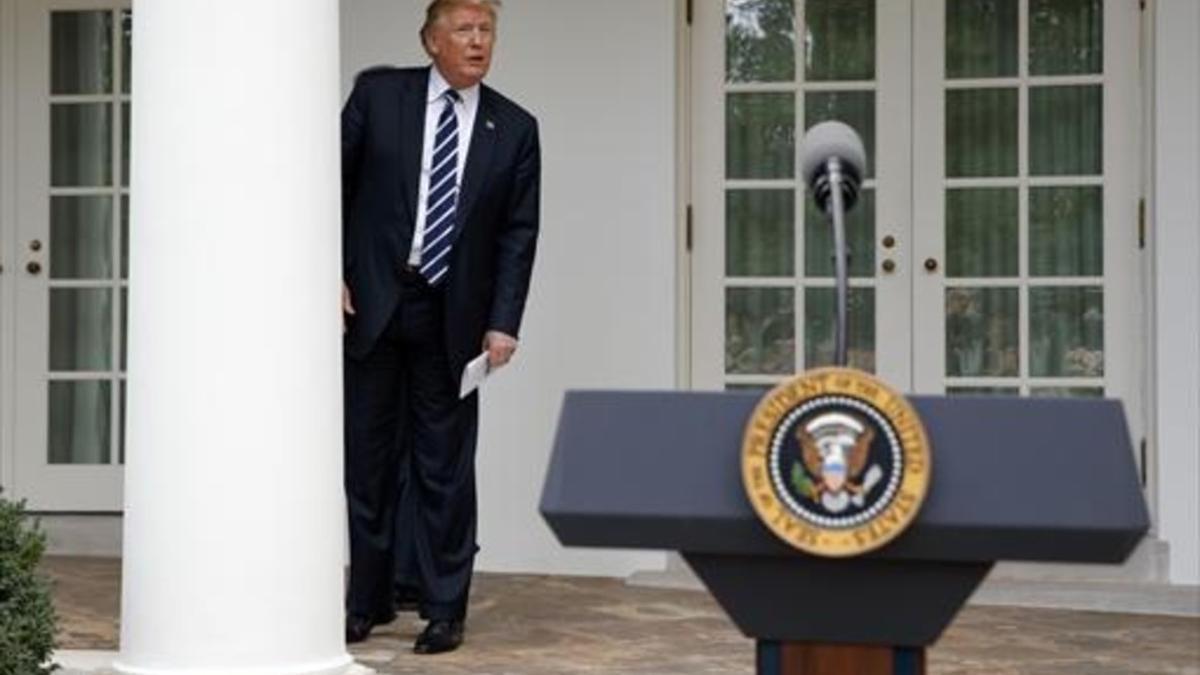 Donald Trump, en un encuentro con periodistas en el exterior de la Casa Blanca.