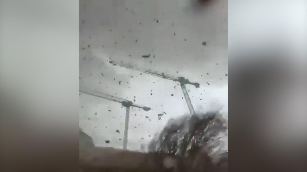 Impactantes imágenes de un tornado en el norte de París: un muerto y cuatro heridos